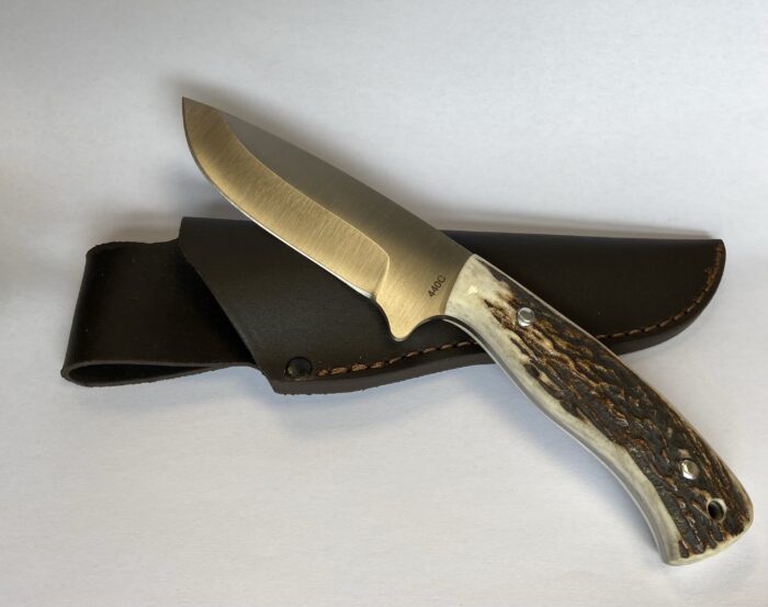 Jagdmesser mit Hirschhorngriff